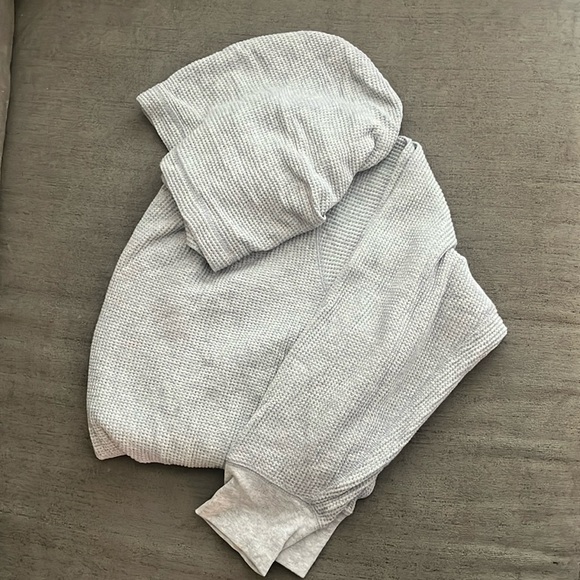 Women’s Uniqlo Waffle Knit Hoodie Size XL - Picture 1 of 2